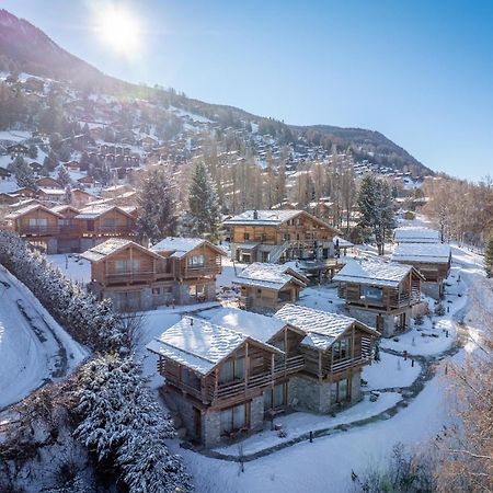 Mad Retreat Hotel ナンダ エクステリア 写真